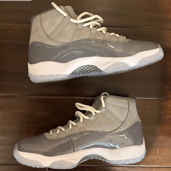 Size 12 Air Jordan 11 Retro Cool Grey 2021 Sneakers - Picture 2 of 5